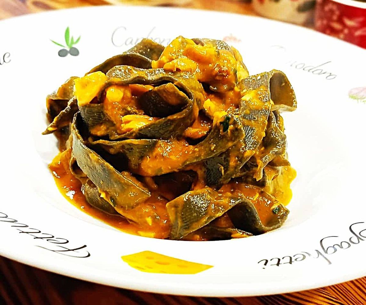 Paste cu Sos Ragù Misto di Pesce